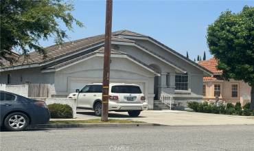 15727 Virginia Avenue, Paramount, California 90723, 3 Bedrooms Bedrooms, ,2 BathroomsBathrooms,Residential,Buy,15727 Virginia Avenue,DW24109569