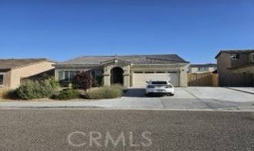 13311 Via Del Lago, Victorville, California 92392, 4 Bedrooms Bedrooms, ,2 BathroomsBathrooms,Residential,Buy,13311 Via Del Lago,SR24123357