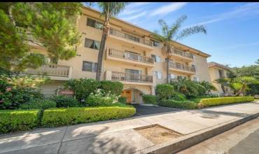 5400 Lindley Avenue 321, Encino, California 91316, 1 Bedroom Bedrooms, ,1 BathroomBathrooms,Residential,Buy,5400 Lindley Avenue 321,SR24194352