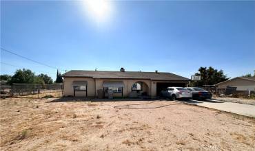 9866 Cottonwood Avenue, Hesperia, California 92345, 3 Bedrooms Bedrooms, ,2 BathroomsBathrooms,Residential,Buy,9866 Cottonwood Avenue,WS24160348