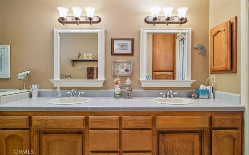 Primary Suite Vanity