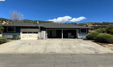 13478 Marina Vlg, Clearlake Oaks, California 95423, 5 Bedrooms Bedrooms, ,4 BathroomsBathrooms,Residential,Buy,13478 Marina Vlg,41074041