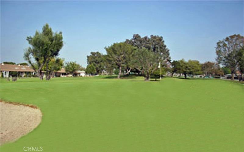 3 Par Golf Course for Leisure World residents~