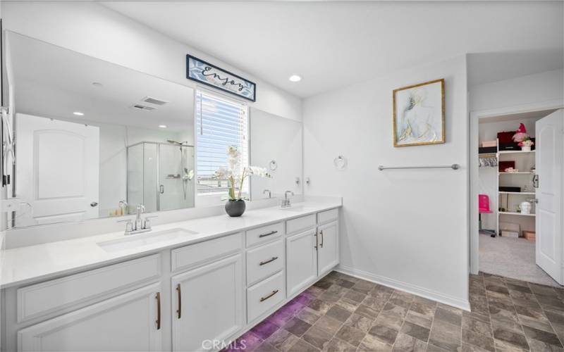 Upstairs master bedroom bathroom.