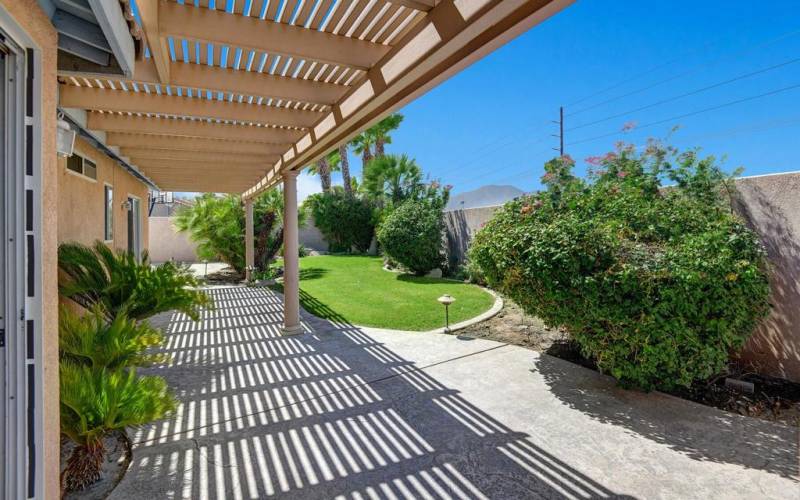 COVERED PATIO REVERSE.jpg mls