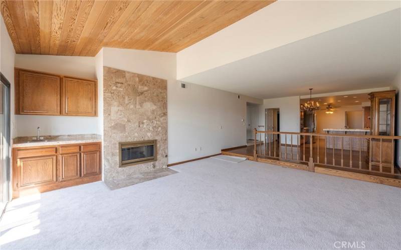 Spacious Living Room with a raye of natural light throughout