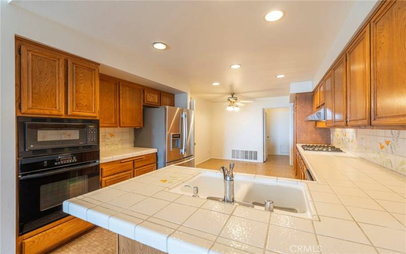 Spacious Kitchen for those creative meals and small table for breakfast time before you start that hectic day.