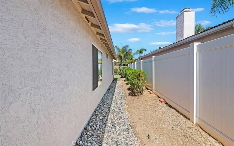 Side Yard With Vinyl Fencing