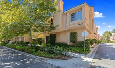 25126 Steinbeck Avenue H, Stevenson Ranch, California 91381, 2 Bedrooms Bedrooms, ,2 BathroomsBathrooms,Residential,Buy,25126 Steinbeck Avenue H,SR24194581