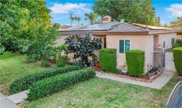 6755 Lindley Avenue, Reseda, California 91335, 3 Bedrooms Bedrooms, ,2 BathroomsBathrooms,Residential,Buy,6755 Lindley Avenue,PW24197115