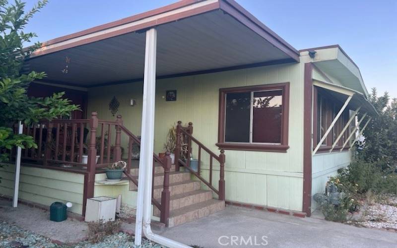 Amazing extra large 2 Bedroom 2 Bath with low space rent of 930.00. This includes water!