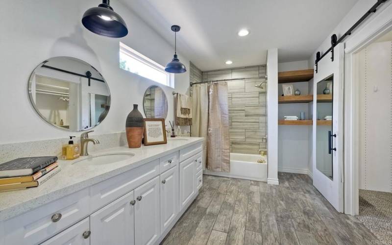 Beautifully renovated primary bath~