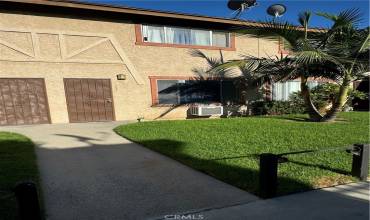 7303 Exeter Street 203, Paramount, California 90723, 2 Bedrooms Bedrooms, ,1 BathroomBathrooms,Residential,Buy,7303 Exeter Street 203,PW24191281