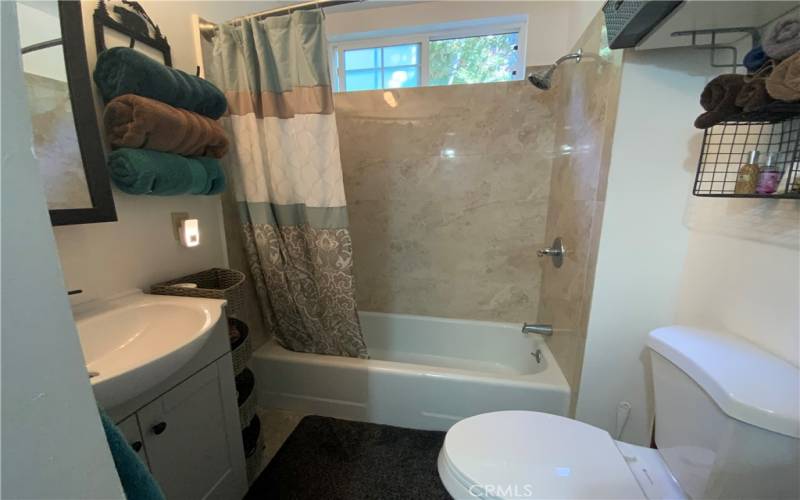 Upper Unit Bathroom