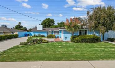 9245 Geyser Avenue, Northridge, California 91324, 3 Bedrooms Bedrooms, ,2 BathroomsBathrooms,Residential,Buy,9245 Geyser Avenue,SR24195703