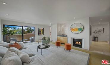 1010 Hammond Street 311, West Hollywood, California 90069, 2 Bedrooms Bedrooms, ,2 BathroomsBathrooms,Residential,Buy,1010 Hammond Street 311,24443459