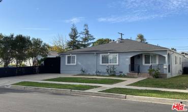 5927 Balcom Avenue, Encino, California 91316, 4 Bedrooms Bedrooms, ,2 BathroomsBathrooms,Residential Lease,Rent,5927 Balcom Avenue,24443731