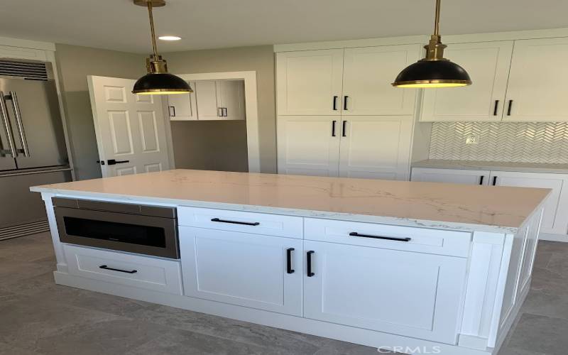 Kitchen - island