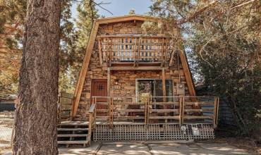 218 E 218 Mountain Blvd, Big Bear, California 92314, 2 Bedrooms Bedrooms, ,1 BathroomBathrooms,Residential,Buy,218 E 218 Mountain Blvd,240022642SD