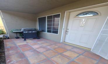 4779 Seminole Dr 109, San Diego, California 92115, 2 Bedrooms Bedrooms, ,1 BathroomBathrooms,Residential Lease,Rent,4779 Seminole Dr 109,240022645SD