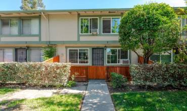 2679 Lone Bluff Way, San Jose, California 95111, 2 Bedrooms Bedrooms, ,1 BathroomBathrooms,Residential,Buy,2679 Lone Bluff Way,ML81981409