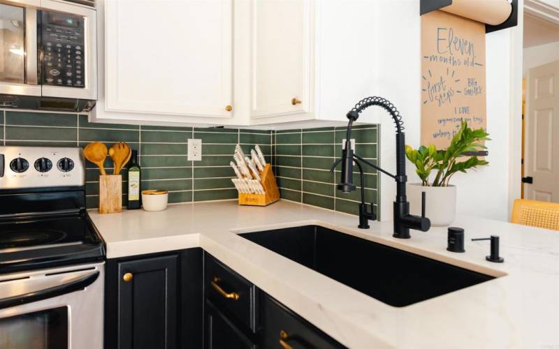 Backsplash and Sink