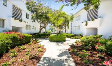 130 San Vicente Boulevard 132 A, Santa Monica, California 90402, 1 Bedroom Bedrooms, ,1 BathroomBathrooms,Residential Lease,Rent,130 San Vicente Boulevard 132 A,24444203