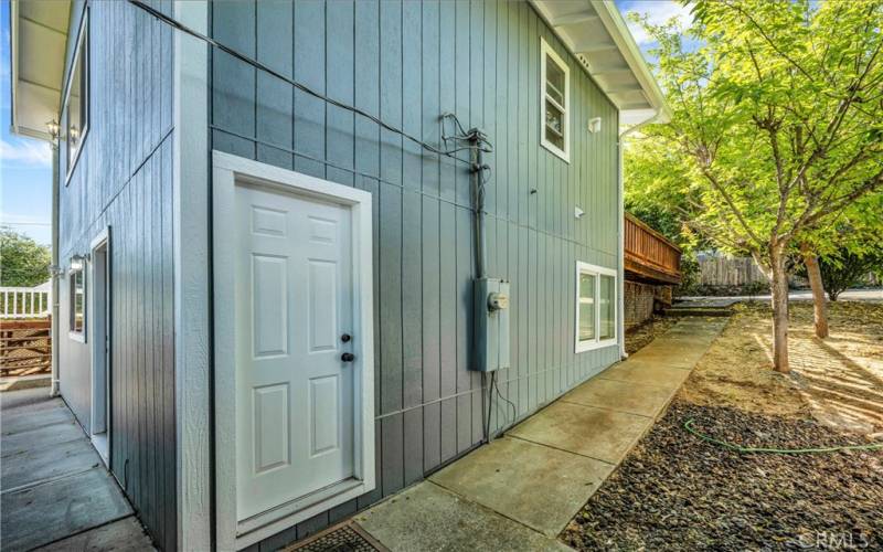 Entrance to upstairs from garage