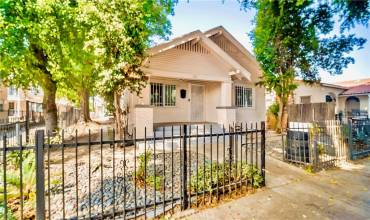 1201 Olive Avenue, Long Beach, California 90813, 8 Bedrooms Bedrooms, ,4 BathroomsBathrooms,Residential Income,Buy,1201 Olive Avenue,PW24198055