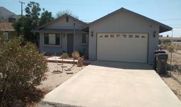 6836 Eucalyptus Avenue, 29 Palms, California 92277, 3 Bedrooms Bedrooms, ,2 BathroomsBathrooms,Residential,Buy,6836 Eucalyptus Avenue,SW24198436