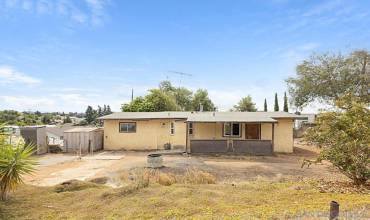 12167 Winter Gardens Dr, Lakeside, California 92040, 2 Bedrooms Bedrooms, ,1 BathroomBathrooms,Residential,Buy,12167 Winter Gardens Dr,240022692SD