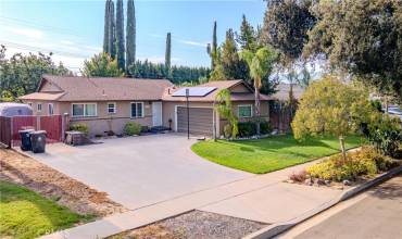 1409 Berkeley Drive, Redlands, California 92374, 4 Bedrooms Bedrooms, ,1 BathroomBathrooms,Residential,Buy,1409 Berkeley Drive,CV24198776