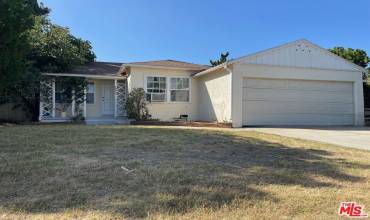 19918 Kittridge Street, Winnetka, California 91306, 3 Bedrooms Bedrooms, ,1 BathroomBathrooms,Residential,Buy,19918 Kittridge Street,24443129