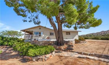 7957 Inca Trail, Yucca Valley, California 92284, 2 Bedrooms Bedrooms, ,1 BathroomBathrooms,Residential,Buy,7957 Inca Trail,JT24190706