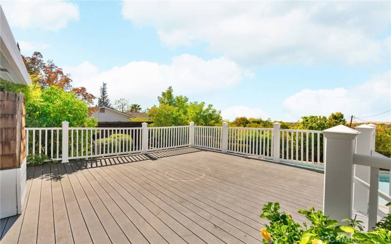 Amazing Deck with view of Valley and sunsets.