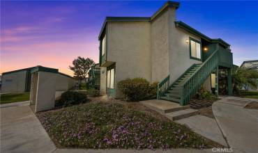 12705 Detra Lane 44, Garden Grove, California 92840, 2 Bedrooms Bedrooms, ,1 BathroomBathrooms,Residential,Buy,12705 Detra Lane 44,CV24197059