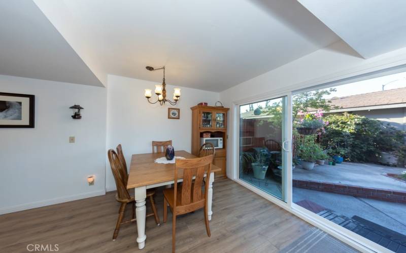 Dining area just off of the living rooom and Kitchen