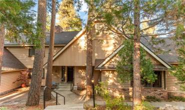 27494 White Fir Drive, Lake Arrowhead, California 92352, 3 Bedrooms Bedrooms, ,2 BathroomsBathrooms,Residential,Buy,27494 White Fir Drive,RW23195980