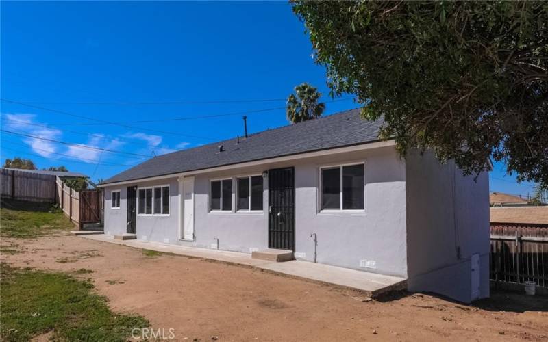 Beautiful upgraded DUPLEX on both sides have 2 bed/1 bath floor plans with a 7404 sq ft lot for the yard or adding on more ADUs for more income.