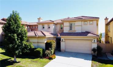 19 Plaza Modena, Lake Elsinore, California 92532, 4 Bedrooms Bedrooms, ,2 BathroomsBathrooms,Residential,Buy,19 Plaza Modena,SW24196691