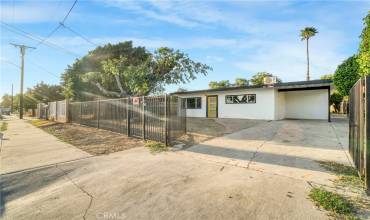 1666 W 8th Street, San Bernardino, California 92411, 3 Bedrooms Bedrooms, ,1 BathroomBathrooms,Residential,Buy,1666 W 8th Street,CV24198800