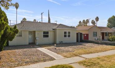 6938 Aura Avenue, Reseda, California 91335, 3 Bedrooms Bedrooms, ,2 BathroomsBathrooms,Residential Lease,Rent,6938 Aura Avenue,SR24199314