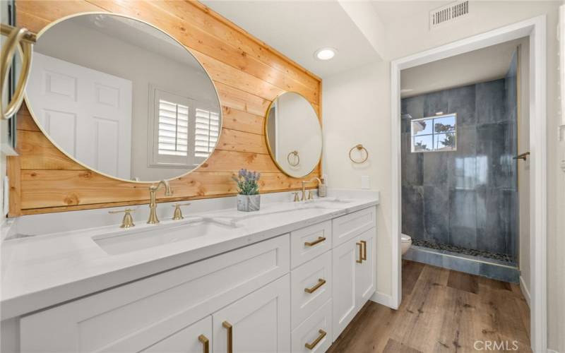 luxury bath with dual sinks