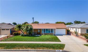 13929 Flallon Avenue, Norwalk, California 90650, 3 Bedrooms Bedrooms, ,2 BathroomsBathrooms,Residential,Buy,13929 Flallon Avenue,DW24199760