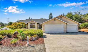 18259 Deer Hill Road, Hidden Valley Lake, California 95467, 3 Bedrooms Bedrooms, ,2 BathroomsBathrooms,Residential,Buy,18259 Deer Hill Road,LC24199600