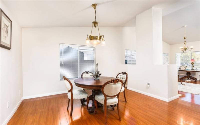 Formal dining room.  Or additional living space.