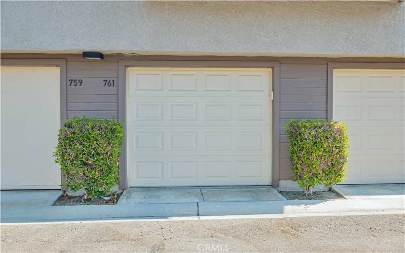 Attached 1 car garage.