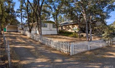 16073 33rd Avenue, Clearlake, California 95422, 1 Bedroom Bedrooms, ,1 BathroomBathrooms,Residential,Buy,16073 33rd Avenue,LC24200028