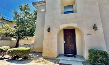 984 S Highland Avenue, Fullerton, California 92832, 2 Bedrooms Bedrooms, ,2 BathroomsBathrooms,Residential Lease,Rent,984 S Highland Avenue,GD24199651