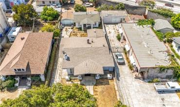 5426 La Mirada Avenue, Los Angeles, California 90029, 4 Bedrooms Bedrooms, ,2 BathroomsBathrooms,Residential Income,Buy,5426 La Mirada Avenue,MC24174339